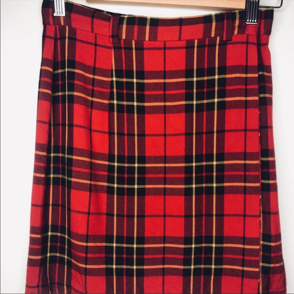 EUC GAP Plaid Skirt